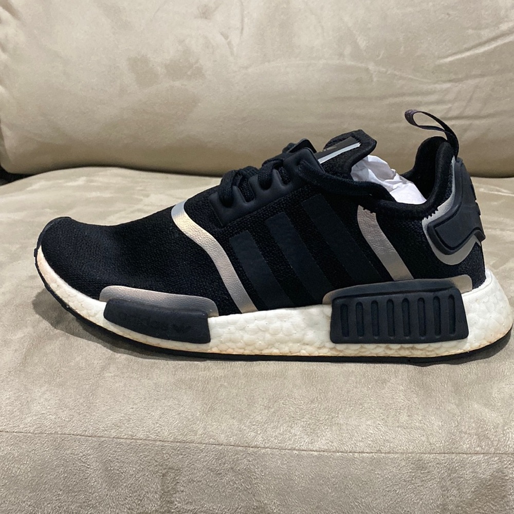 Adidas Women’s shoes NMD R1 Black 8.5